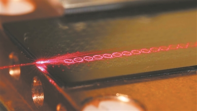 新型放大器让数据传输速度提高十倍