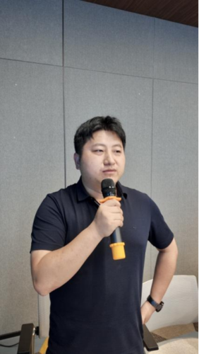 CCF YOCSEF 合肥成功举办技术论坛“车间物理定律VS云端数字理想-如何突破大模型赋能智能制造困局”(图9) CCF YOCSEF 合肥成功举办技术论坛“车间物理定律VS云端数字理想-如何突破大模型赋能智能制造困局”(图9)